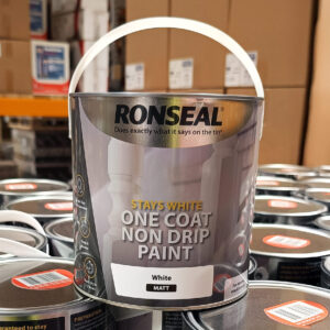 Ronseal Stays White One Coat Non Drip Paint Matt 2.5L tin for interior walls and ceilings