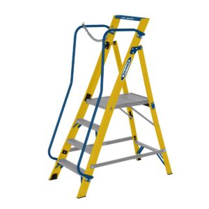 Werner Megastep Podium Stepladder - 4 Tread