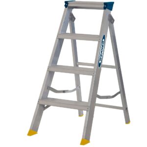 Werner Mastertrade Swingback Stepladder - 4 Tread