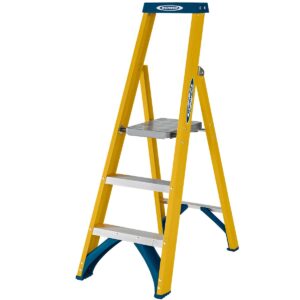 Werner Fibreglass Platform Stepladder - 3 Tread